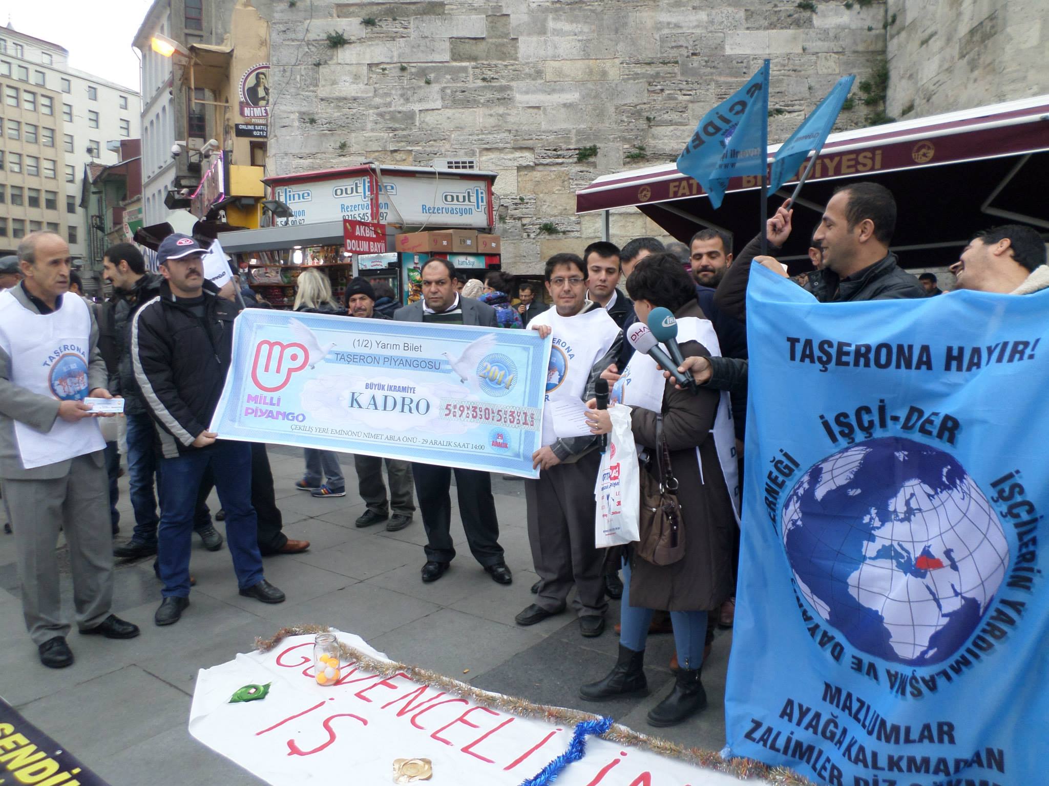 1495250_562231187185992_942630476_o