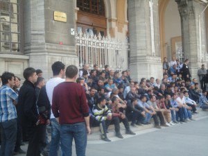 Sirkeci büyük postane önündeki protestodan